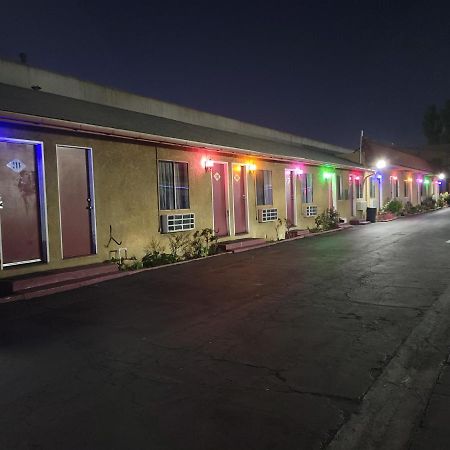 داوني Deluxe Motel, Los Angeles Area المظهر الخارجي الصورة
